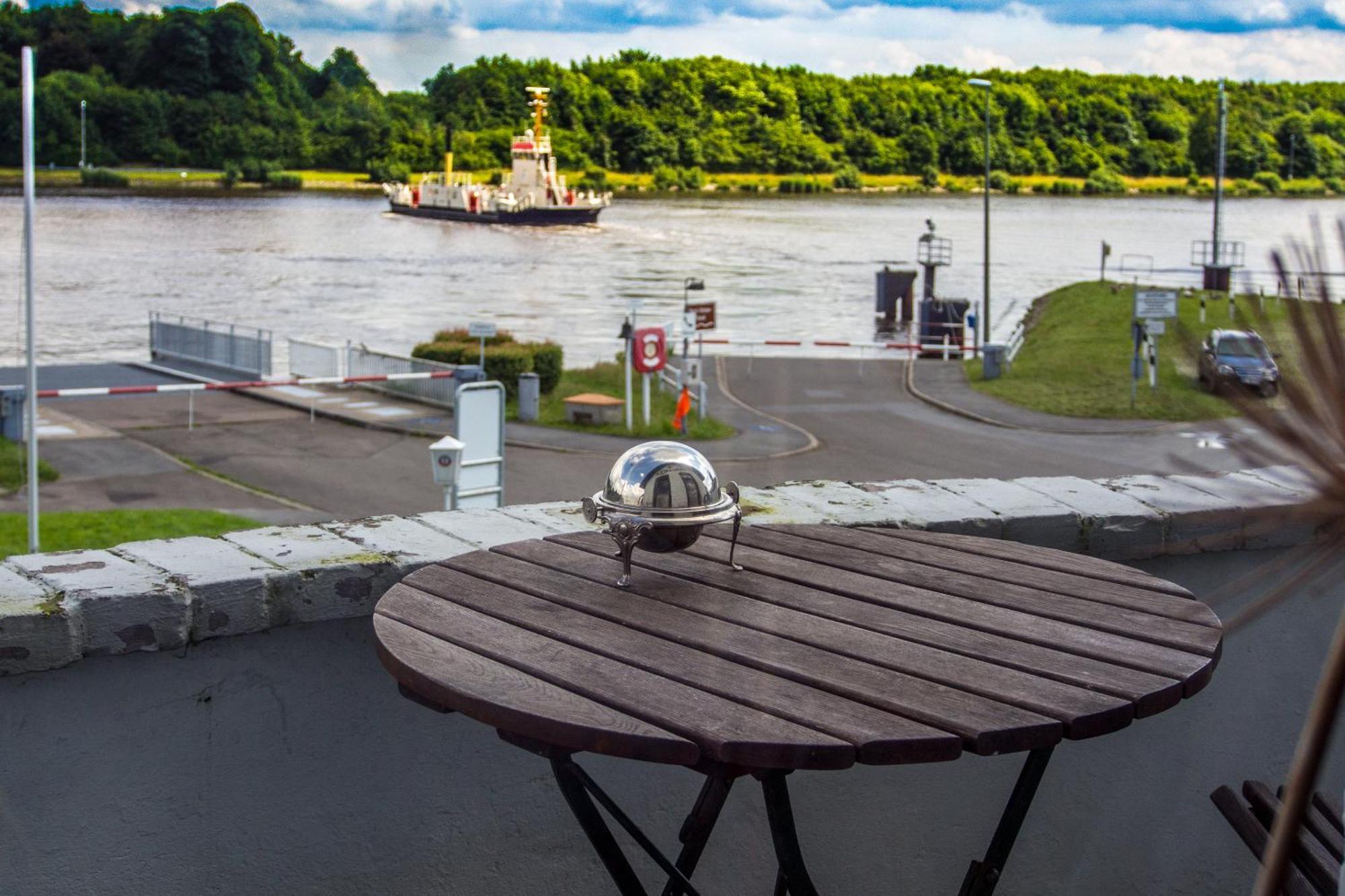 Kanal 33 Schafstedt Rum bild