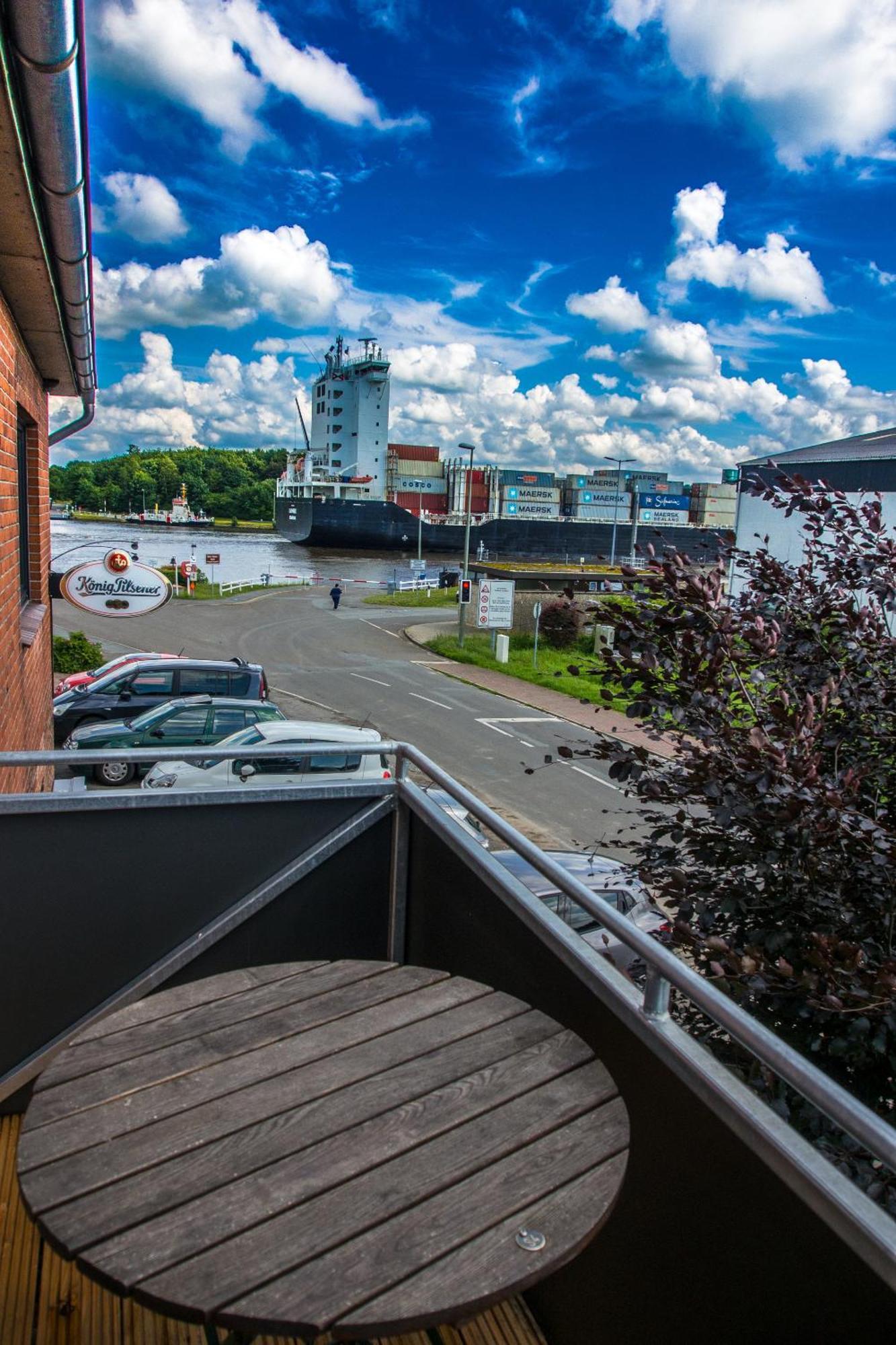 Kanal 33 Schafstedt Rum bild